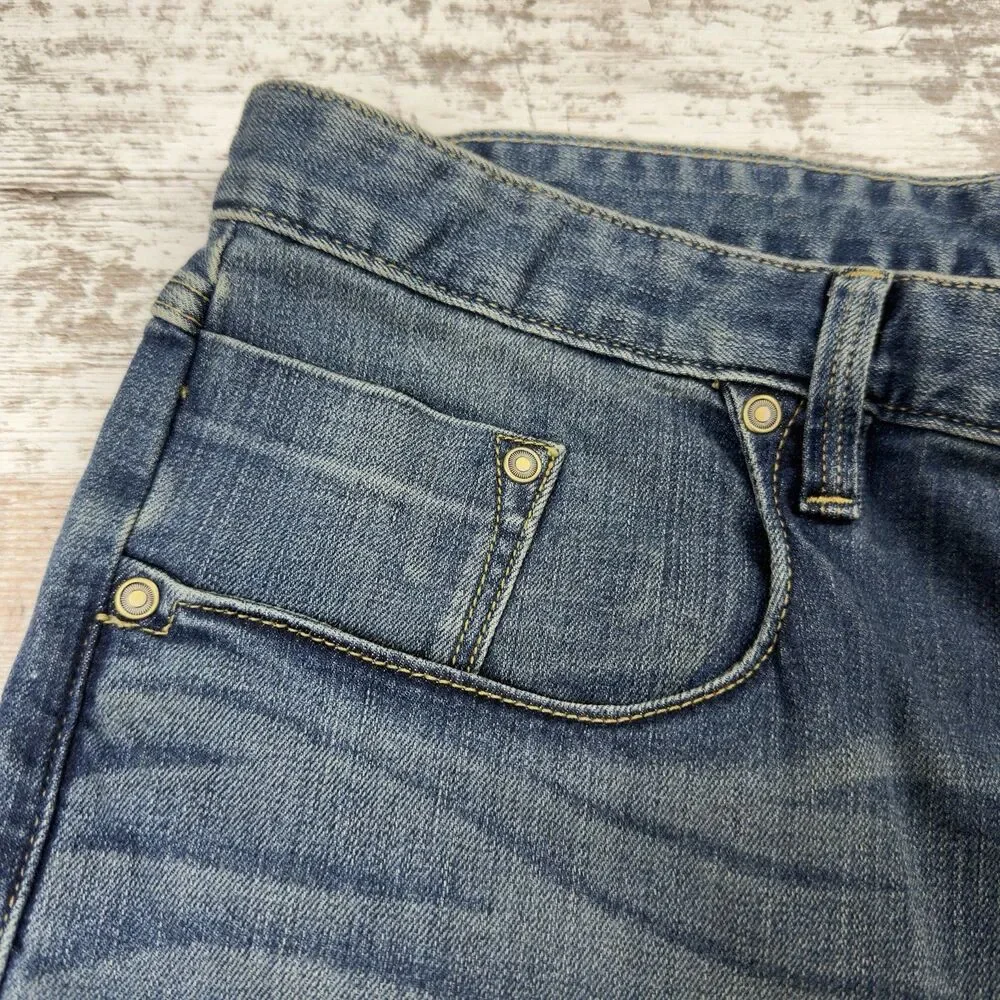 Robert Graham Classic Yates Jeans Mens 37x27 Blue Faded Straight Leg Denim
